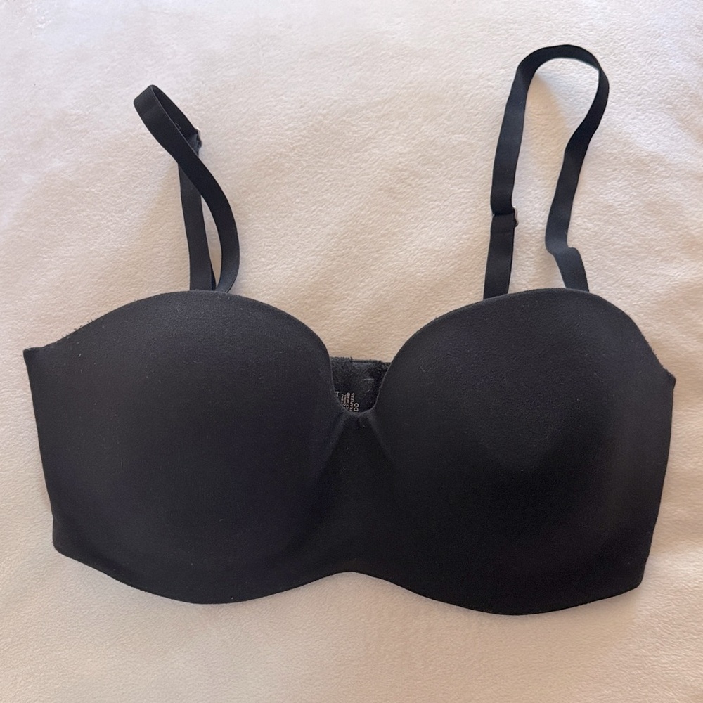 Victoria's Secret Womens 34DD Classic Black Strapless Lined Bra Body by Victoria